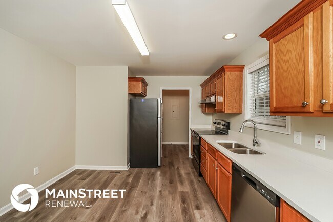 Photo - 365 Wooden Trace Cir