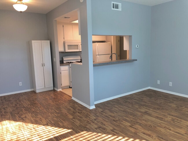 Dining Room/Kitchen - 186 Hurst Ave Unit 186