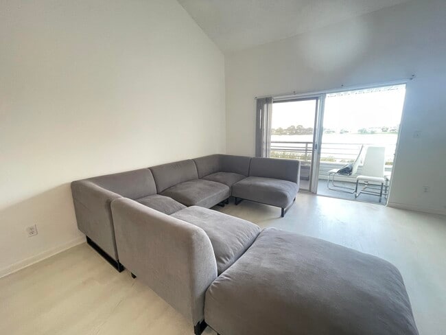 Photo - 3445 NW 44th St Unit 206