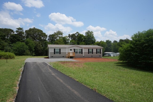 Photo - 1812 S Odell Rd House