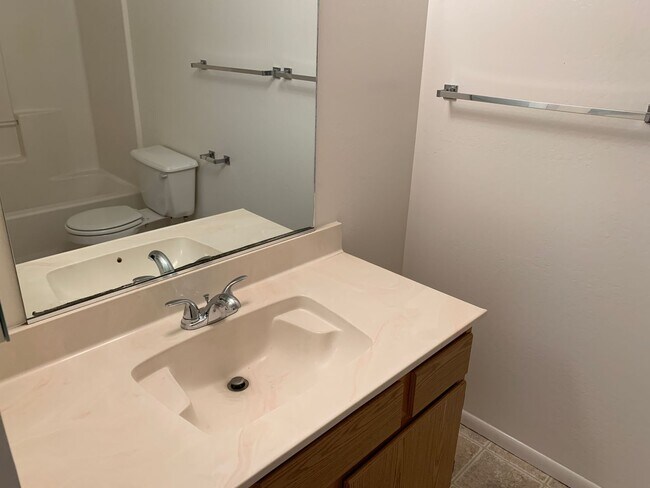 Photo - 865 Gail Gardner Way Unit D