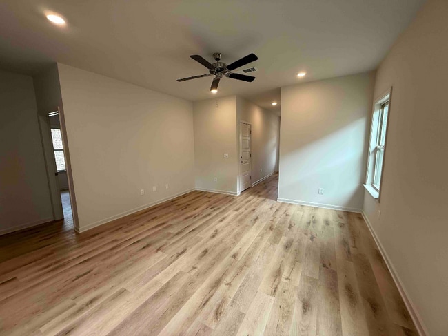 Photo - 603 Stillwater Cv