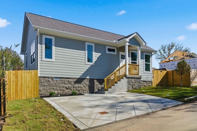 Photo - Sleek, Brand-New Nashville Living with Private Alley Access