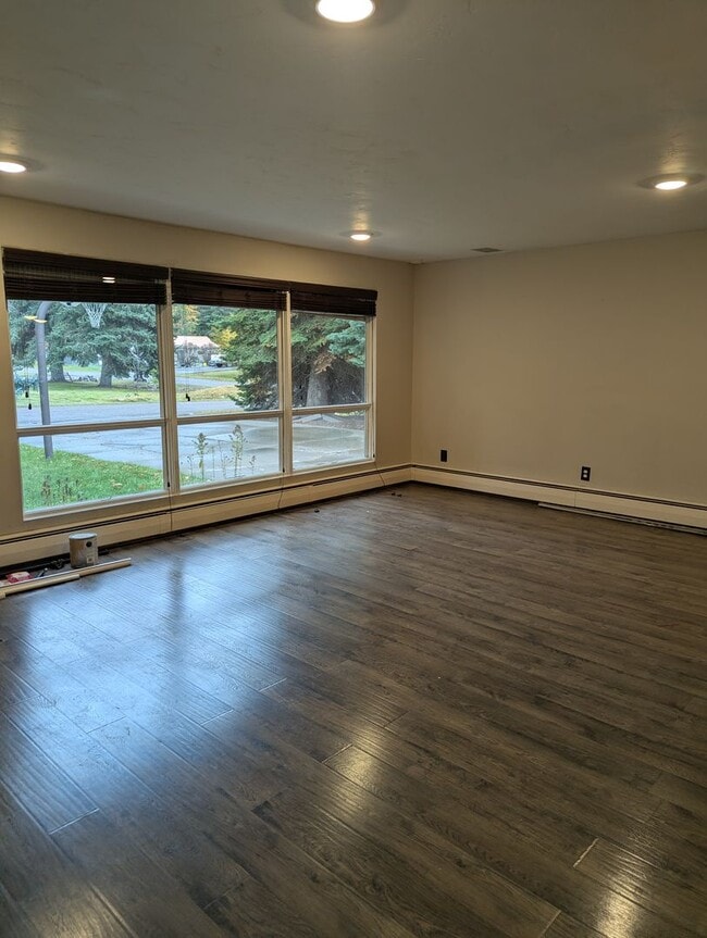 Photo - 1460 Marjorie St