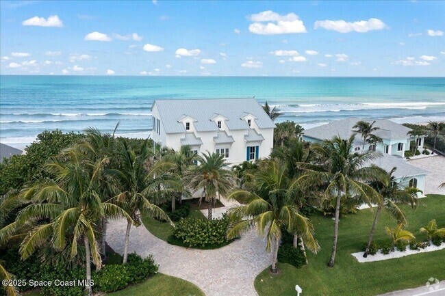 Building Photo - 5525 Jimmy Buffett Mem Hwy Rental