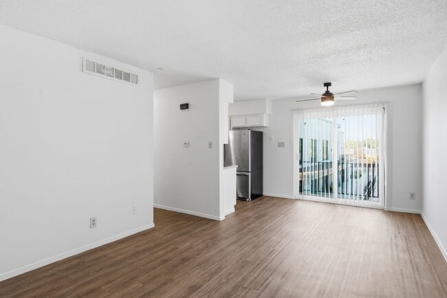 Photo - 2707 Windswept Cove Unit 202