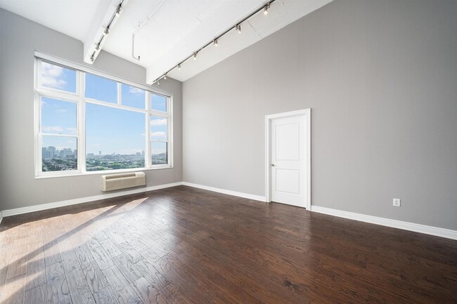 Photo - 1500 Washington St Unit 12U