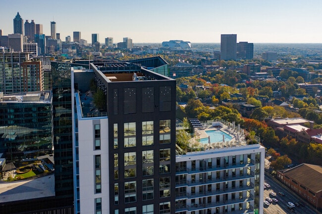 Linea Midtown apartments — community photo