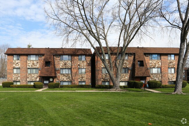 Photo - Carroll Square - NO FEES AT THIS PROPERTY!!