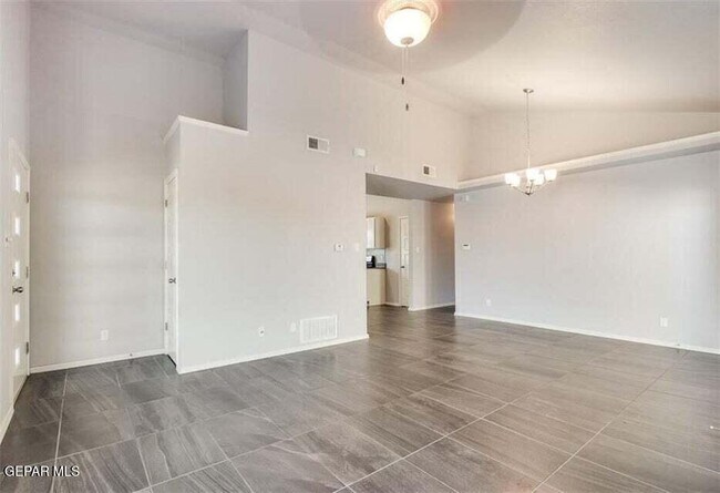 Photo - 4821 Adrian Campos St