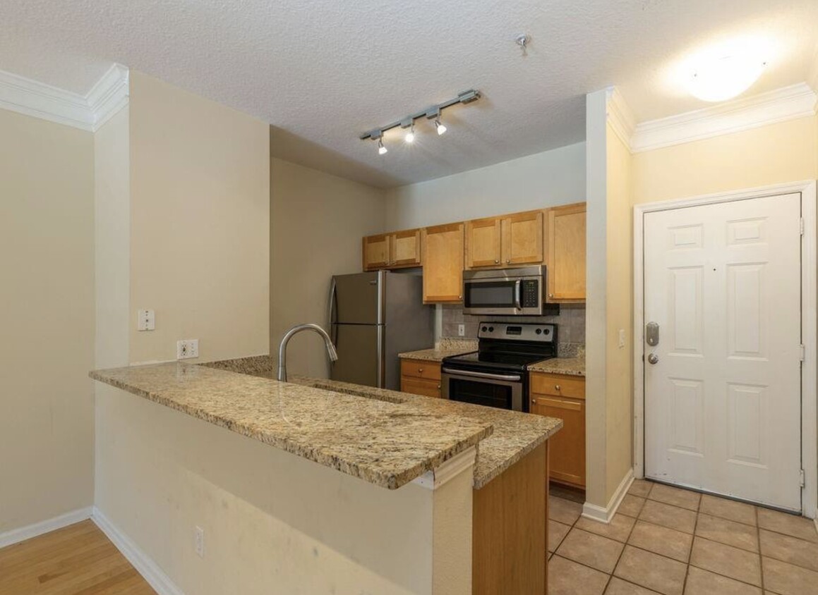 Photo - 4207 S Dale Mabry Hwy (Tampa, FL)