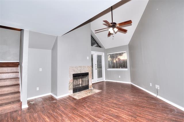 Building Photo - 9831 Walnut St Unit 209