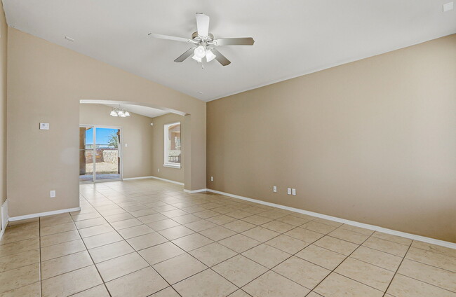 Photo - 3213 Willie Cager