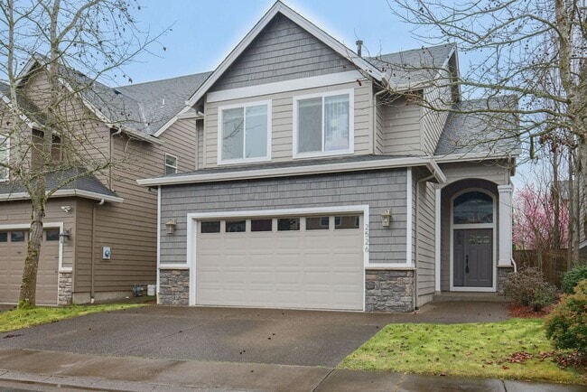 Building Photo - Beautiful 4BD, 2.5BA home located in the desirable Gilham Neighborhood! PICTURES COMING SOON!