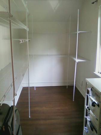 vestidor - 202 Long Road