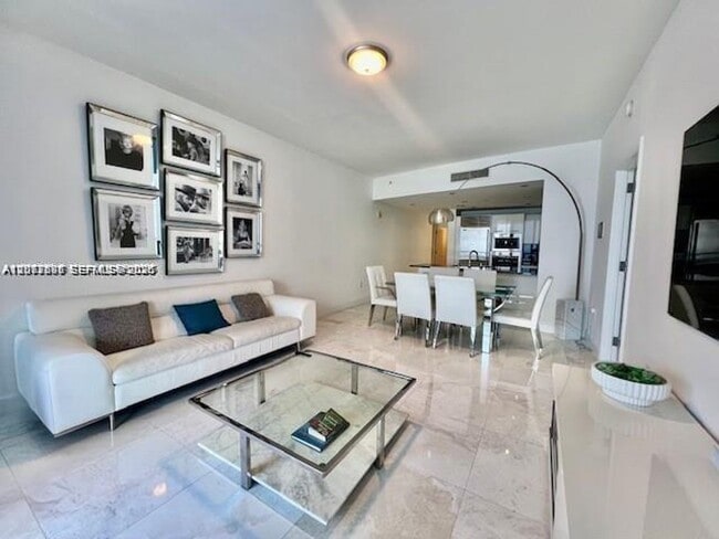 Photo - 17121 Collins Ave