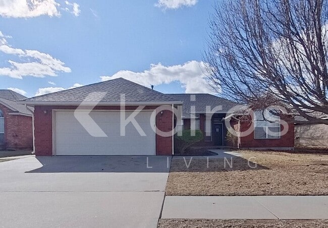 Building Photo - 704 SW 161st St