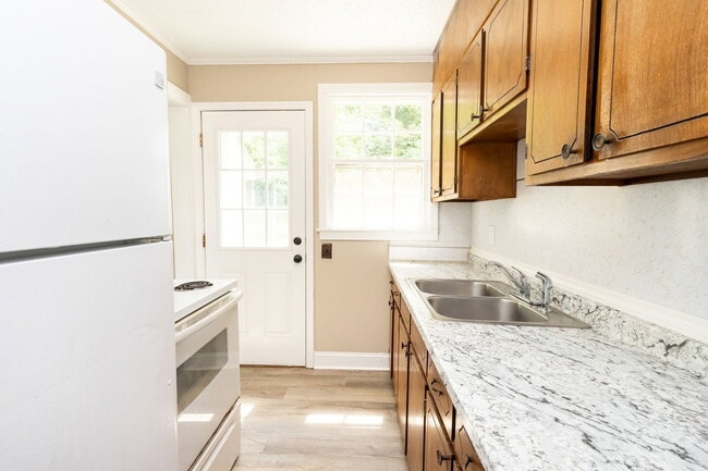 Photo - 224 Beech St