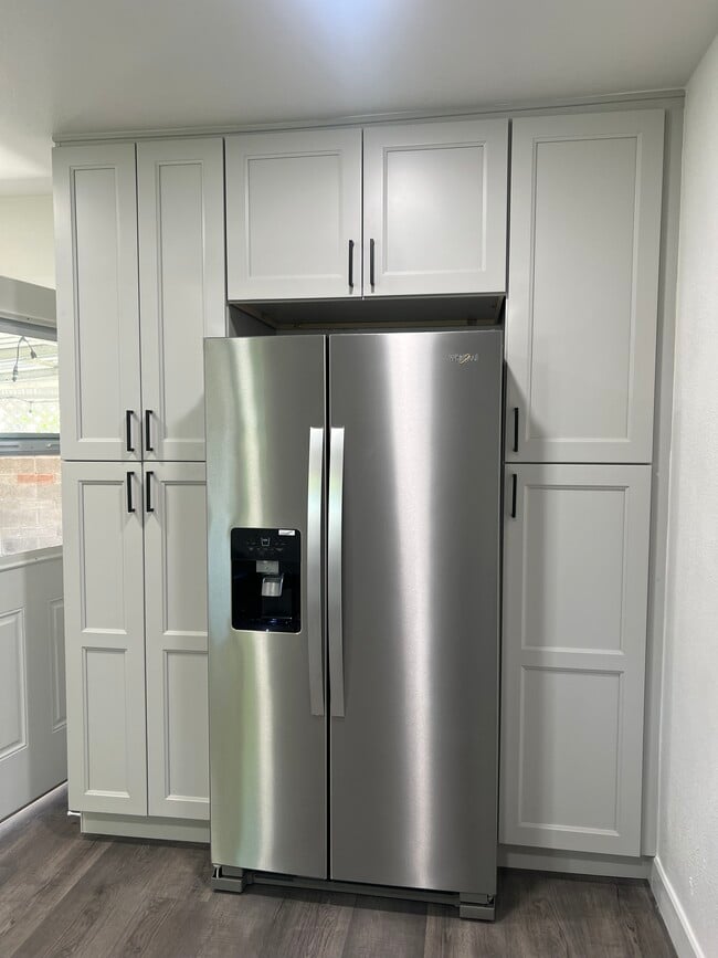 Photo - 8803 Aldrich St