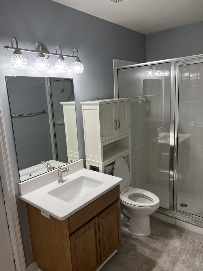 Photo - 1617 Broken Branch Dr