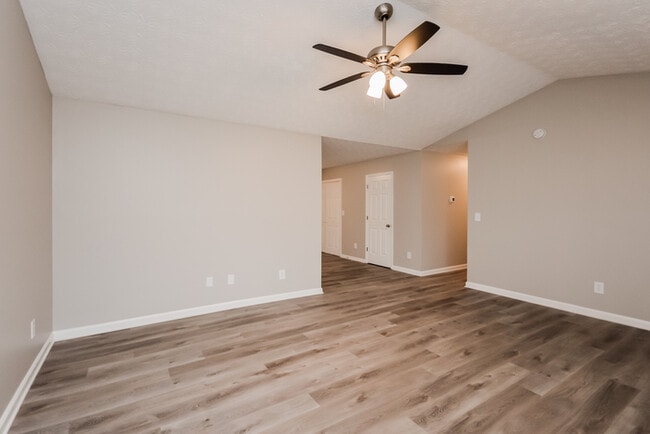 Photo - 145 Hunters Ridge Dr