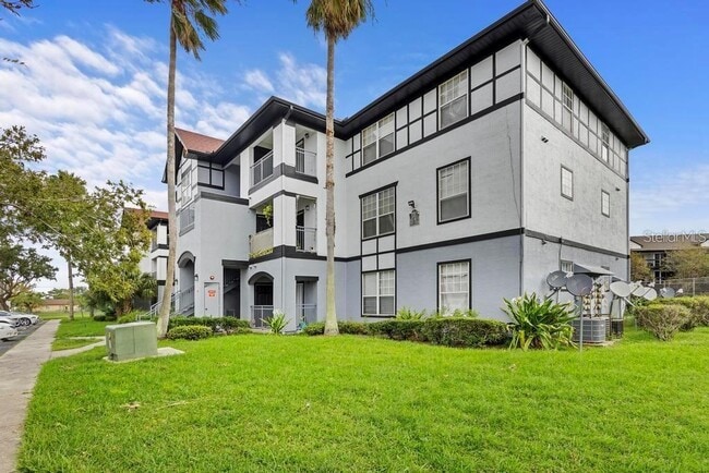 Photo - 3701 Castle Pines Ln Unidad 3927