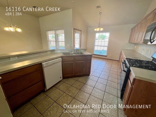 Photo - 16116 Cantera Creek Dr