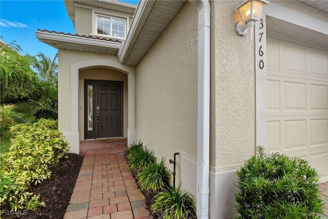 Photo - 3760 Crofton Court