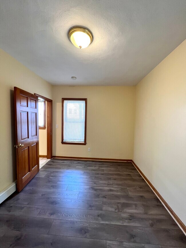 Photo - 225 Holland St Unit 2