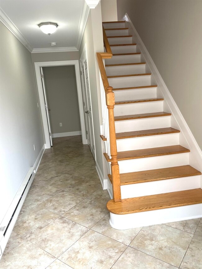 Photo - 734 COUNTY Ave