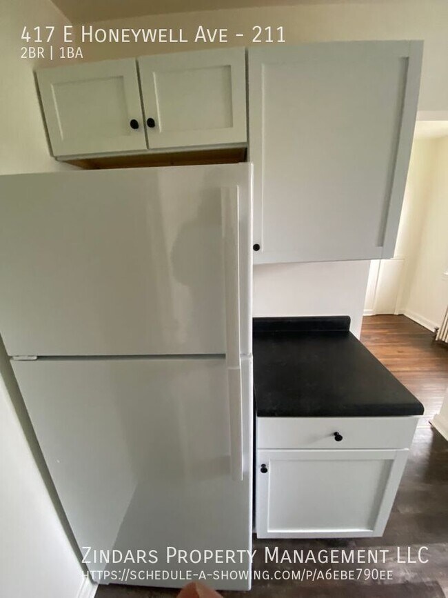 Photo - 417 E Honeywell Ave Unidad 211