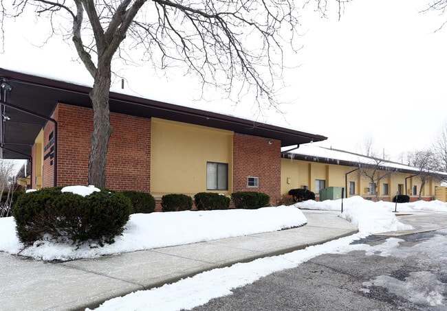 Photo - Alpha Phi Alpha Housing Estates