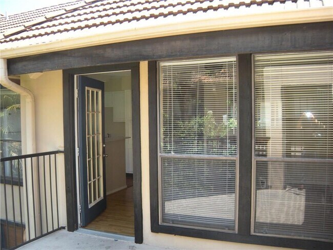 Photo - 2110 Rio Grande St Unit 302