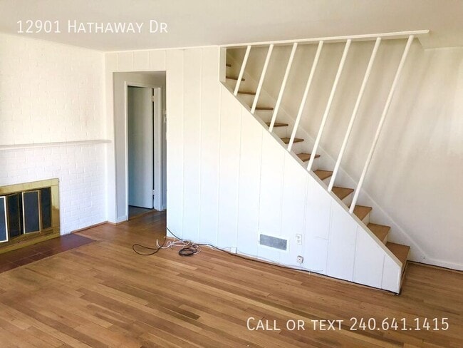Photo - 12901 Hathaway Dr