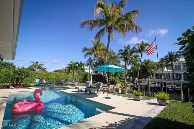 1645 Mullet Ct