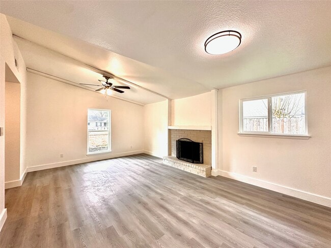 Photo - 13754 Shirebrook Dr