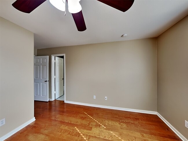 Photo - 4403 Thistle Pond Ct