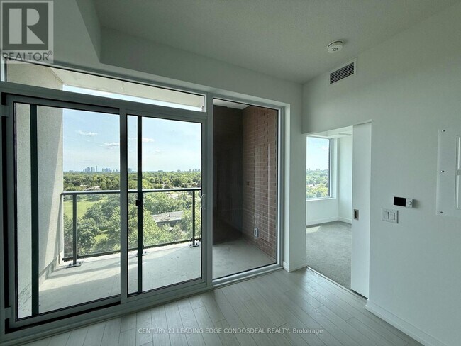 Photo - 4010 Eglinton Ave W Unit 914