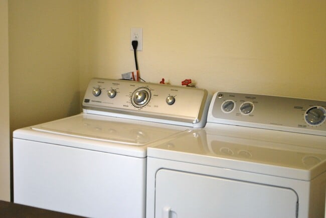 Photo - 636 SE 47th Ave Unit 636