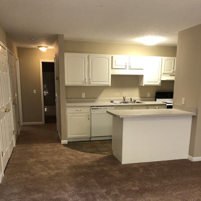 Photo - 3BD 3BA DUPLEX CLOSE TO TTU FOR RENT Unit A