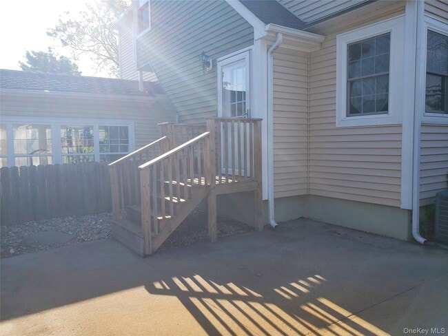 Photo - 478 Old Farmingdale Rd
