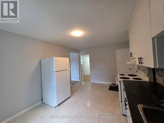Photo - 362 Grey St Unit 3