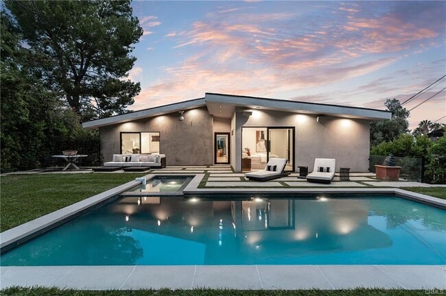 Building Photo - 22268 Avenue San Luis