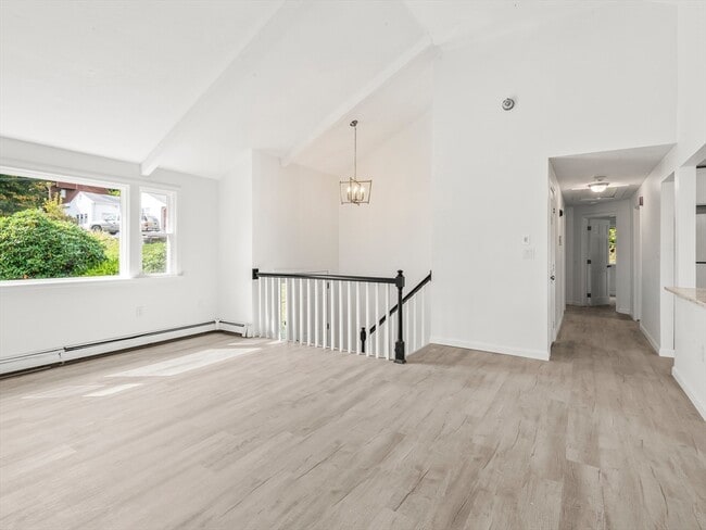 Photo - 26 Sidney St