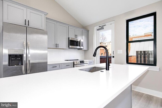 Photo - 3325 M St NW Unit TWO