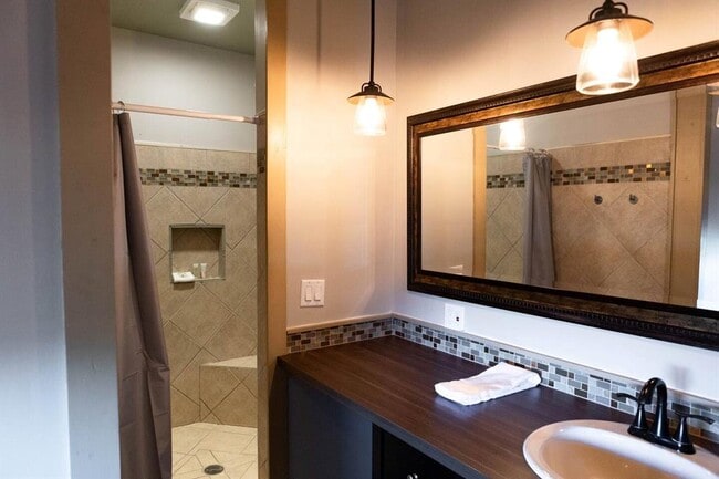 Photo - 1901 Harmon Hills Rd