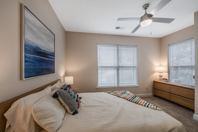 Ashbury Square Apartments