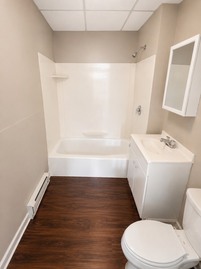 Photo - 8 Newport St Unit 1