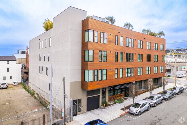 Alt. Exterior - 901 Tennessee St