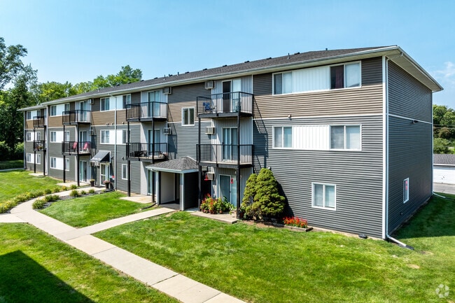 Building Photo - Woodside Park Apartments